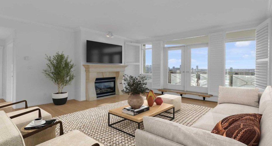 Panoramic Downtown Views