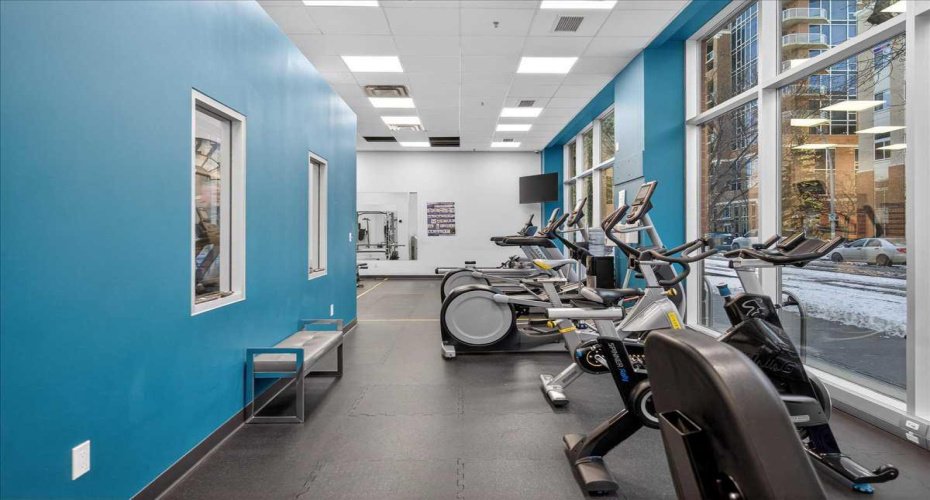 836 15 Avenue, Calgary, Alberta T2R 1S2, 2 Bedrooms Bedrooms, ,2 BathroomsBathrooms,Residential,For Sale,15,A2277566