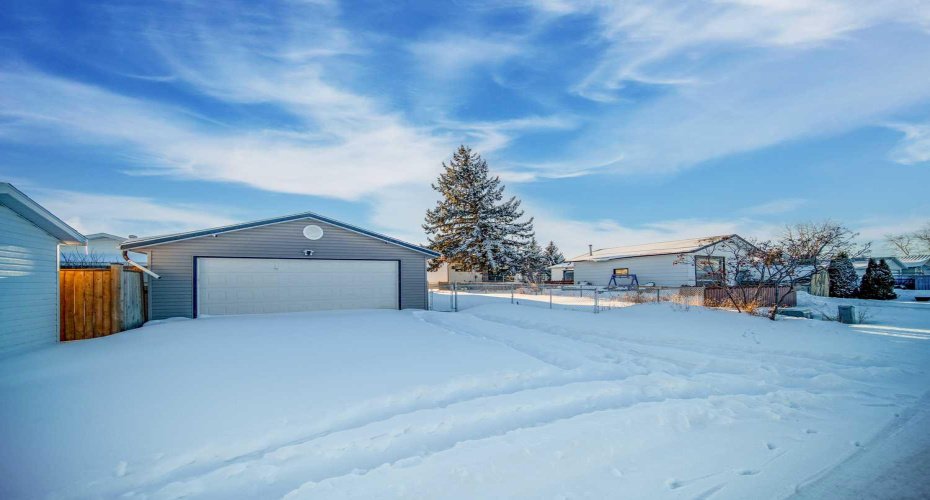 226 5 Avenue, Wainwright, Alberta T9W 1A8, 3 Bedrooms Bedrooms, ,1 BathroomBathrooms,Residential,For Sale,5,A2277621