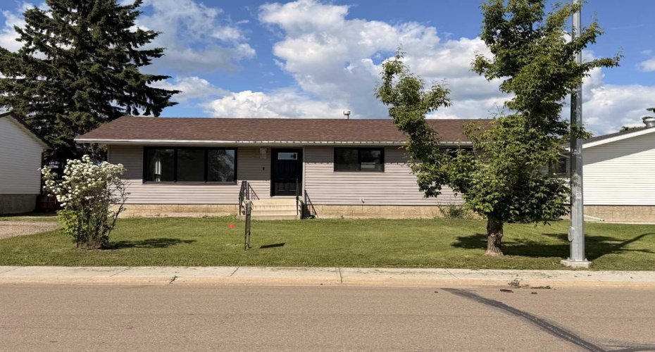 226 5 Avenue, Wainwright, Alberta T9W 1A8, 3 Bedrooms Bedrooms, ,1 BathroomBathrooms,Residential,For Sale,5,A2277621