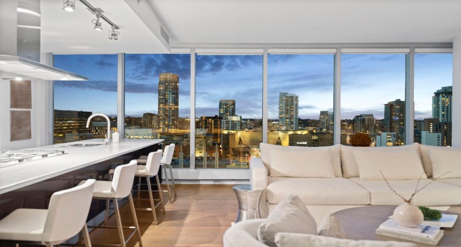 433 11 Avenue, Calgary, Alberta T2G 0C7, 2 Bedrooms Bedrooms, ,2 BathroomsBathrooms,Residential,For Sale,11,A2277678