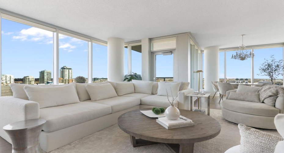 433 11 Avenue, Calgary, Alberta T2G 0C7, 2 Bedrooms Bedrooms, ,2 BathroomsBathrooms,Residential,For Sale,11,A2277678