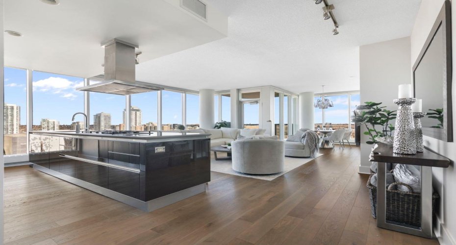 433 11 Avenue, Calgary, Alberta T2G 0C7, 2 Bedrooms Bedrooms, ,2 BathroomsBathrooms,Residential,For Sale,11,A2277678