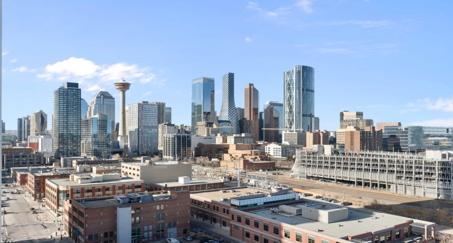 433 11 Avenue, Calgary, Alberta T2G 0C7, 2 Bedrooms Bedrooms, ,2 BathroomsBathrooms,Residential,For Sale,11,A2277678