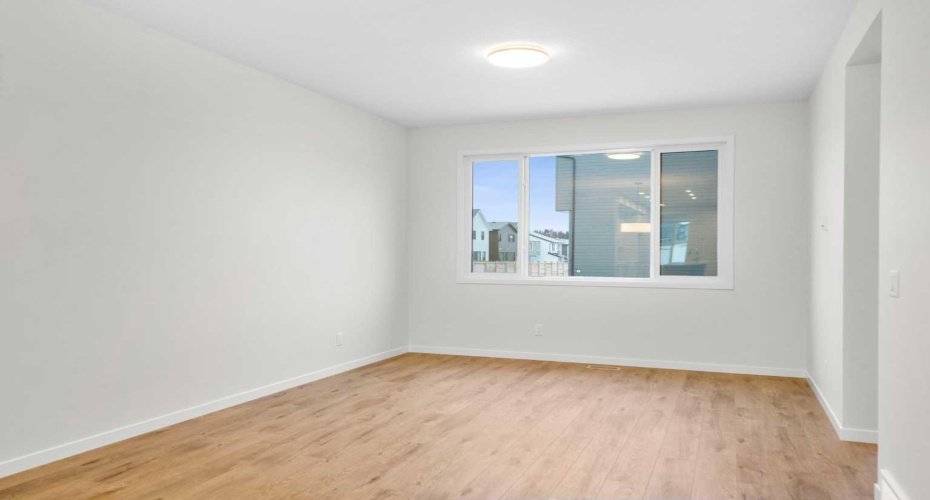 107 Royston Way, Calgary, Alberta T3L 0M4, 3 Bedrooms Bedrooms, ,3 BathroomsBathrooms,Residential,For Sale,Royston,A2277807