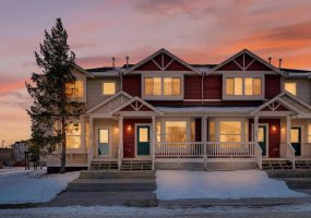 703 Luxstone Square, Airdrie, Alberta T4B 0A3, 3 Bedrooms Bedrooms, ,3 BathroomsBathrooms,Residential,For Sale,Luxstone,A2277855