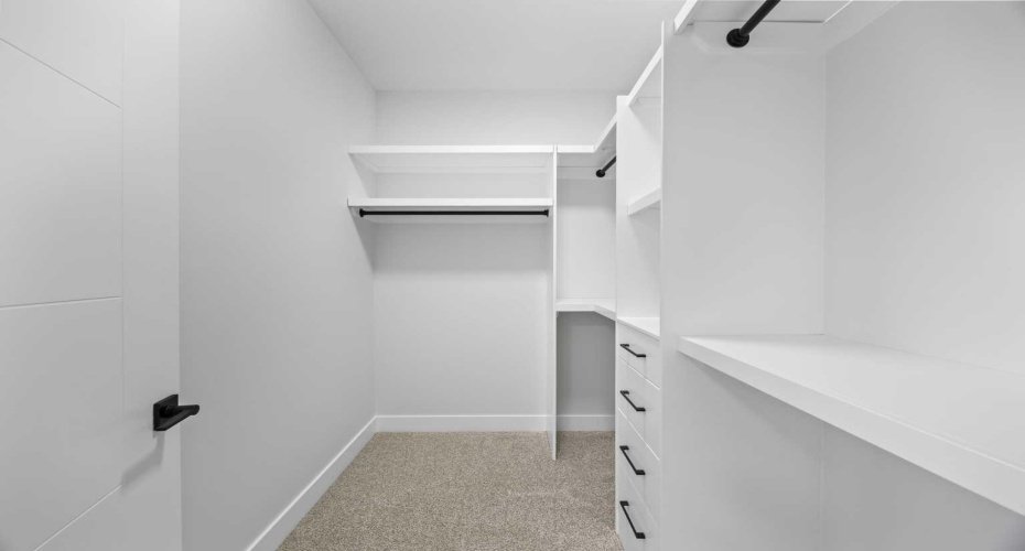 192 Saddlelake Manor, Calgary, Alberta T3J2L5, 6 Bedrooms Bedrooms, ,4 BathroomsBathrooms,Residential,For Sale,Saddlelake,A2277895