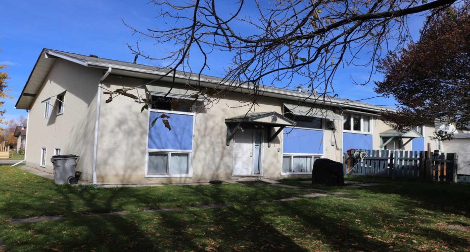 5115-5117-5119-5121 5 Avenue, Edson, Alberta T7E 1V5, ,Multi-family,For Sale,5 Avenue,A2264110