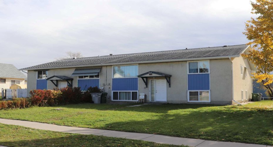 5115-5117-5119-5121 5 Avenue, Edson, Alberta T7E 1V5, ,Multi-family,For Sale,5 Avenue,A2264110