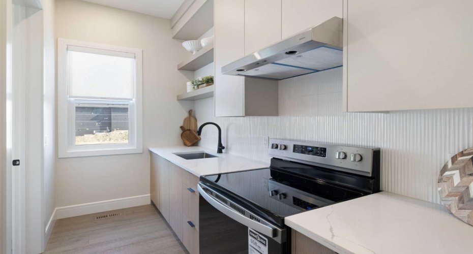 232 West Chestermere Drive, Chestermere, Alberta T1X 1B2, 7 Bedrooms Bedrooms, ,5 BathroomsBathrooms,Residential,For Sale,West Chestermere,A2277978