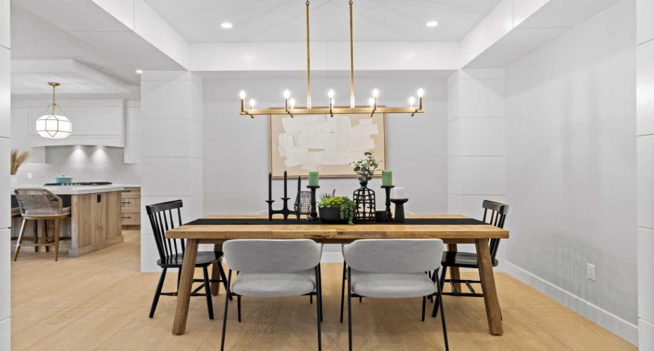 3 Waterford Manor, Chestermere, Alberta T1X 2T9, 8 Bedrooms Bedrooms, ,5 BathroomsBathrooms,Residential,For Sale,Waterford,A2278003