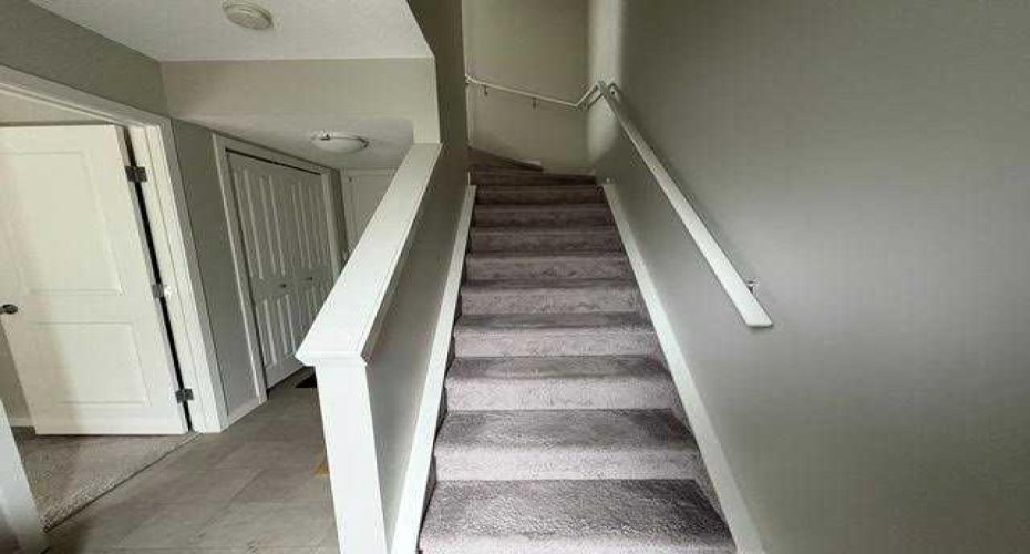 202 Evansridge Park, Calgary, Alberta T3P0N7, 3 Bedrooms Bedrooms, ,3 BathroomsBathrooms,Residential,For Sale,Evansridge,A2276993