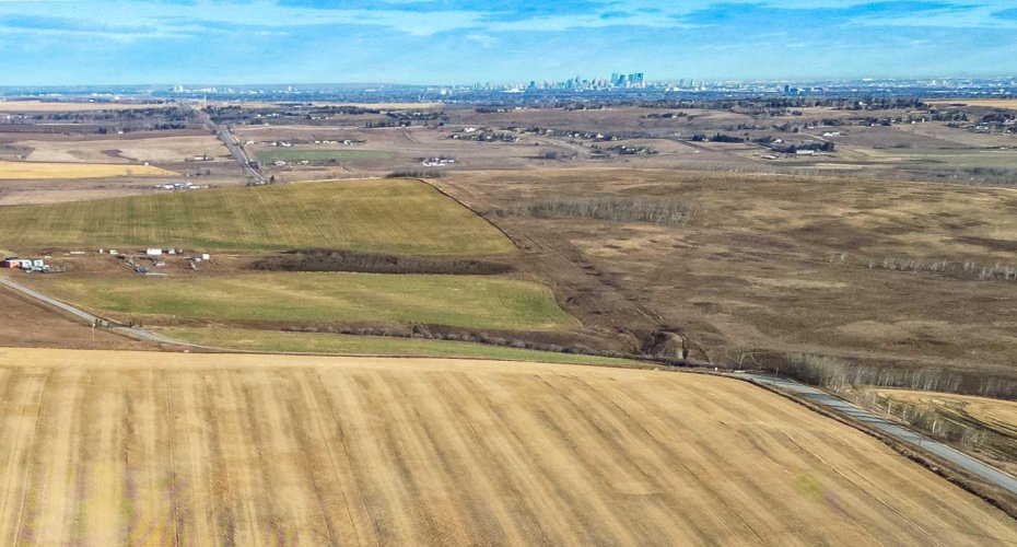 54.28 Acres on 96th Street, Rural Foothills County, Alberta T1S 0V1, ,Land,For Sale,96th,A2268112