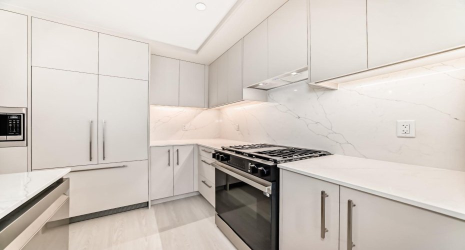 8375 Broadcast Avenue, Calgary, Alberta T3H 6L3, 2 Bedrooms Bedrooms, ,2 BathroomsBathrooms,Residential,For Sale,Broadcast,A2274699