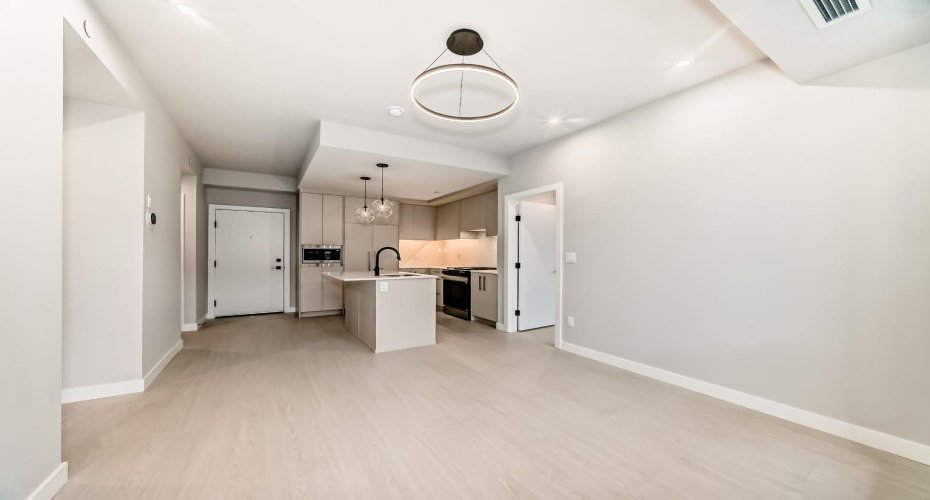 8375 Broadcast Avenue, Calgary, Alberta T3H 6L3, 2 Bedrooms Bedrooms, ,2 BathroomsBathrooms,Residential,For Sale,Broadcast,A2274699