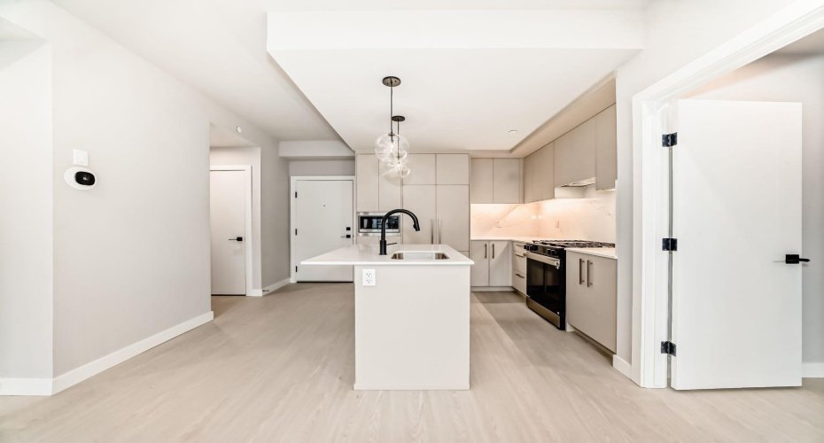 8375 Broadcast Avenue, Calgary, Alberta T3H 6L3, 2 Bedrooms Bedrooms, ,2 BathroomsBathrooms,Residential,For Sale,Broadcast,A2274699