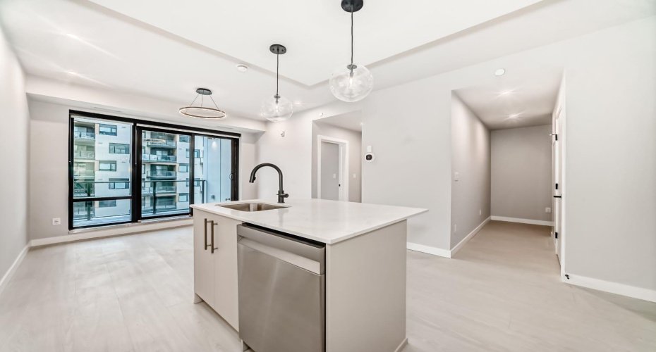 8375 Broadcast Avenue, Calgary, Alberta T3H 6L3, 2 Bedrooms Bedrooms, ,2 BathroomsBathrooms,Residential,For Sale,Broadcast,A2274699