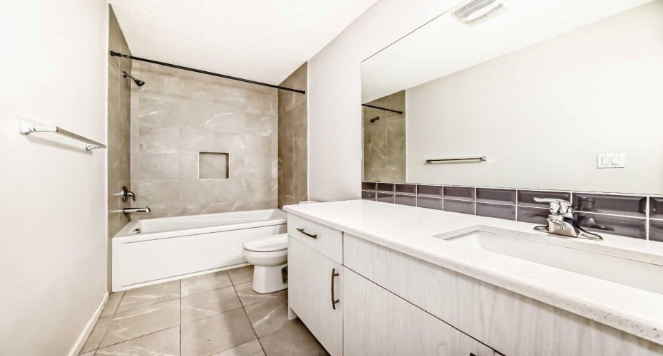 1337 140 Avenue, Calgary, Alberta T2K0E3, 3 Bedrooms Bedrooms, ,3 BathroomsBathrooms,Residential,For Sale,140,A2275880