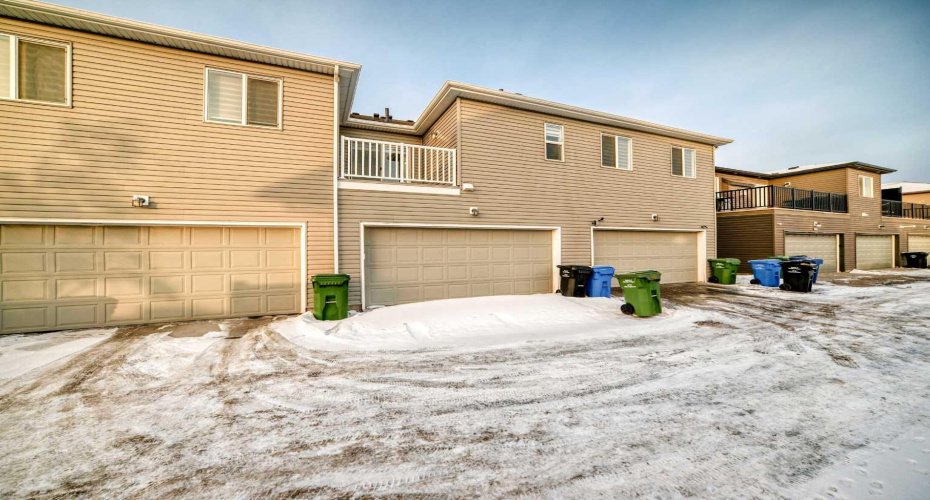 1337 140 Avenue, Calgary, Alberta T2K0E3, 3 Bedrooms Bedrooms, ,3 BathroomsBathrooms,Residential,For Sale,140,A2275880