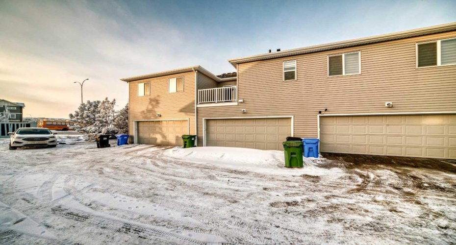 1337 140 Avenue, Calgary, Alberta T2K0E3, 3 Bedrooms Bedrooms, ,3 BathroomsBathrooms,Residential,For Sale,140,A2275880