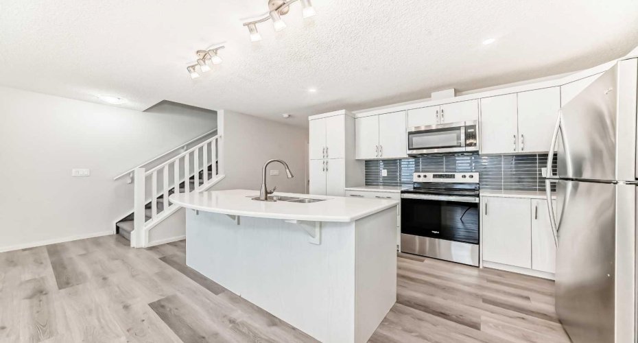 1337 140 Avenue, Calgary, Alberta T2K0E3, 3 Bedrooms Bedrooms, ,3 BathroomsBathrooms,Residential,For Sale,140,A2275880