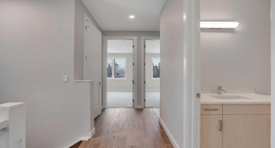 8631 48 Avenue, Calgary, Alberta T3B 2B3, 4 Bedrooms Bedrooms, ,4 BathroomsBathrooms,Residential,For Sale,48,A2276269