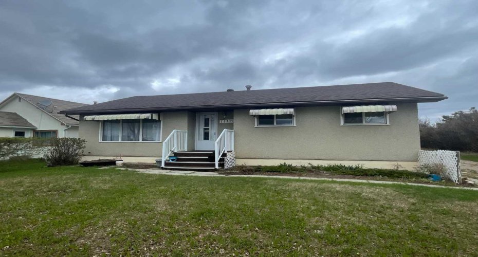 11120 105 Avenue, Fairview, Alberta T0H1L0, 3 Bedrooms Bedrooms, ,2 BathroomsBathrooms,Residential,For Sale,105,A2277717