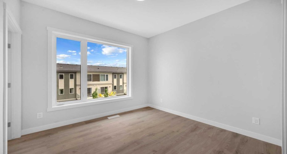 305 Shawnee Square, Calgary, Alberta T2Y0W4, 2 Bedrooms Bedrooms, ,3 BathroomsBathrooms,Residential,For Sale,Shawnee,A2277723