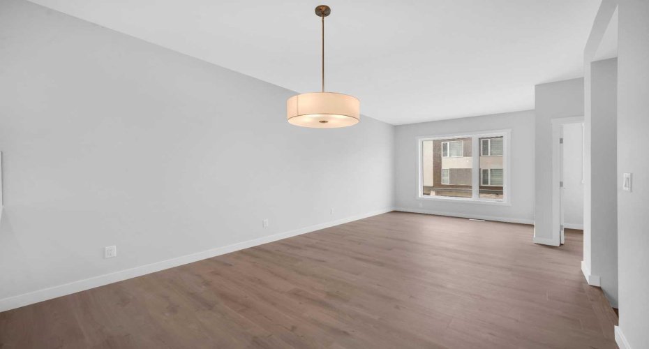 305 Shawnee Square, Calgary, Alberta T2Y0W4, 2 Bedrooms Bedrooms, ,3 BathroomsBathrooms,Residential,For Sale,Shawnee,A2277723