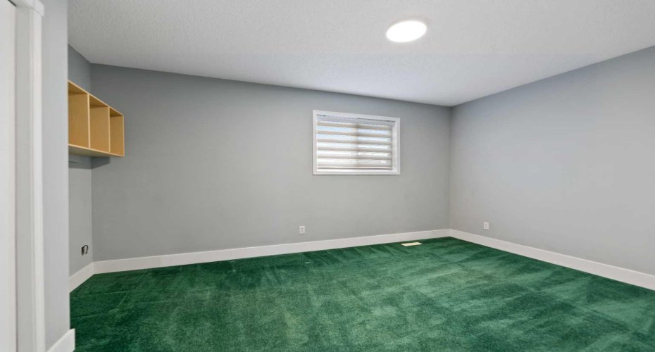 86 Coral Springs Close, Calgary, Alberta T3J 3S4, 5 Bedrooms Bedrooms, ,4 BathroomsBathrooms,Residential,For Sale,Coral Springs,A2277845