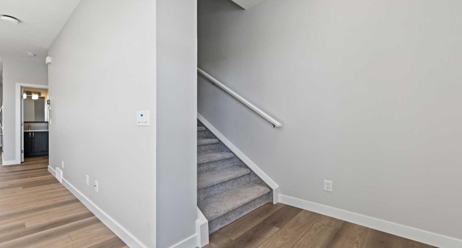 611 Mahogany Road, Calgary, Alberta T3M 3Y3, 2 Bedrooms Bedrooms, ,3 BathroomsBathrooms,Residential,For Sale,Mahogany,A2278057