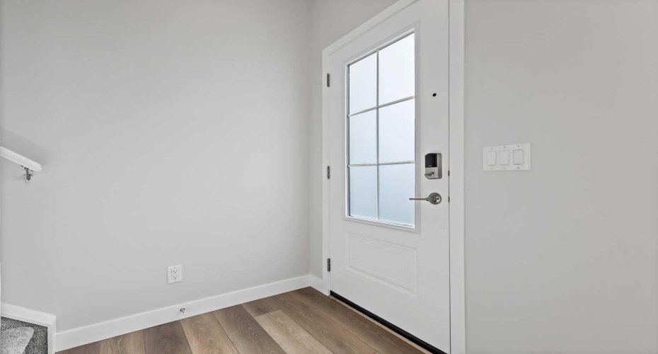 611 Mahogany Road, Calgary, Alberta T3M 3Y3, 2 Bedrooms Bedrooms, ,3 BathroomsBathrooms,Residential,For Sale,Mahogany,A2278057