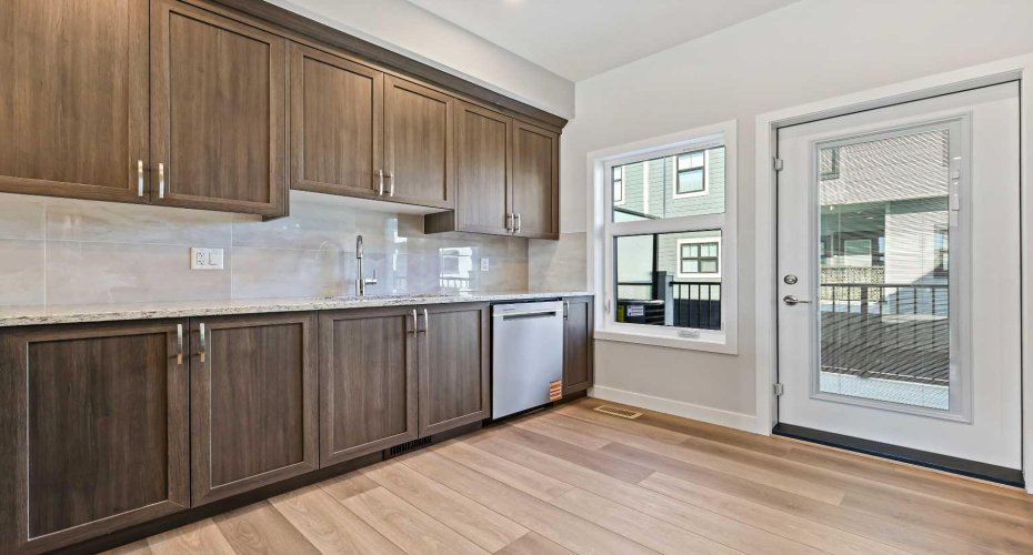 611 Mahogany Road, Calgary, Alberta T3M 3Y3, 2 Bedrooms Bedrooms, ,3 BathroomsBathrooms,Residential,For Sale,Mahogany,A2278057