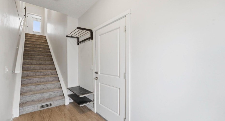 84 Shawnee Common, Calgary, Alberta T2Y 0P9, 2 Bedrooms Bedrooms, ,3 BathroomsBathrooms,Residential,For Sale,Shawnee,A2278103