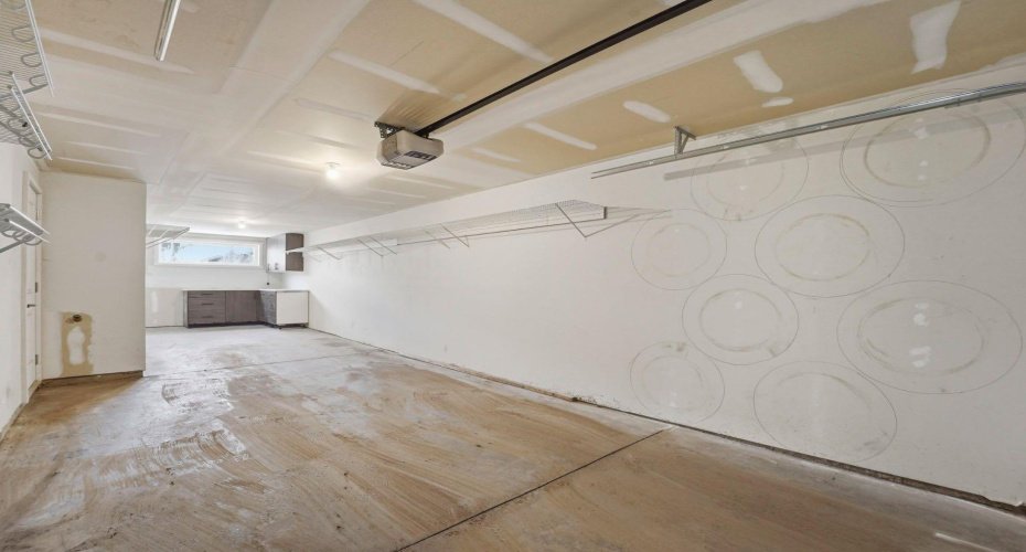 84 Shawnee Common, Calgary, Alberta T2Y 0P9, 2 Bedrooms Bedrooms, ,3 BathroomsBathrooms,Residential,For Sale,Shawnee,A2278103