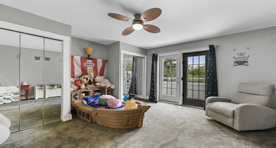 Good Sized 2nd Bedroom with ample cupboard space . Ceiling fan and a Cute balcony overlooking the Park! *** FEB 2026!! MOST RECENT UPGRADE!! THE ENTIRE UPPER LEVEL FLOORING REPLACED WITH NEW LUXURY HIGH END 60oz CARPETING (New photos coming soon).