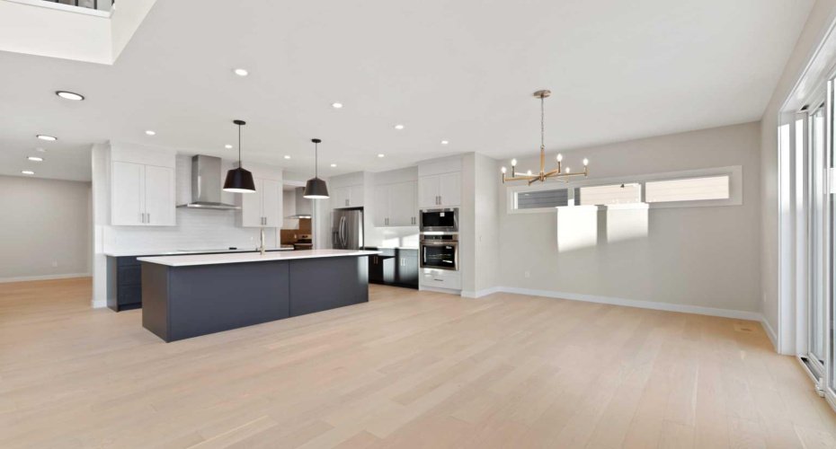 221 South Shore View, Chestermere, Alberta T1X2Y3, 6 Bedrooms Bedrooms, ,5 BathroomsBathrooms,Residential,For Sale,South Shore,A2278133