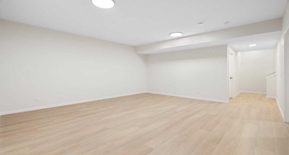 147 Marmot Grove, Calgary, Alberta T3R 2G4, 4 Bedrooms Bedrooms, ,3 BathroomsBathrooms,Residential,For Sale,Marmot,A2278156