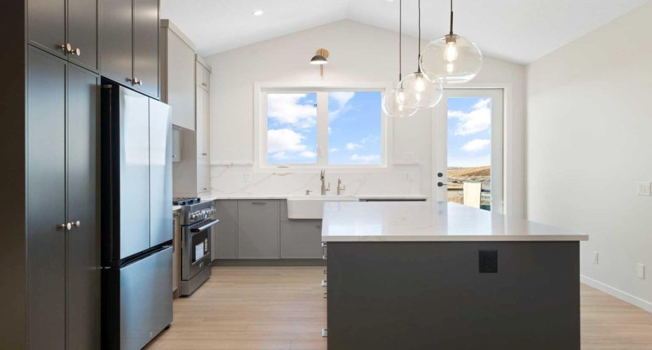 147 Marmot Grove, Calgary, Alberta T3R 2G4, 4 Bedrooms Bedrooms, ,3 BathroomsBathrooms,Residential,For Sale,Marmot,A2278156