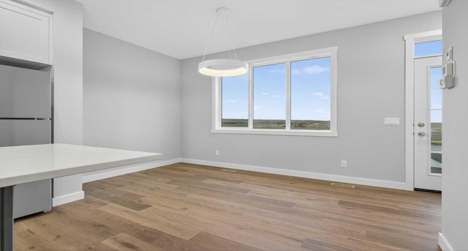 41 Southborough Lane, Cochrane, Alberta T4C 2S6, 3 Bedrooms Bedrooms, ,3 BathroomsBathrooms,Residential,For Sale,Southborough,A2274668