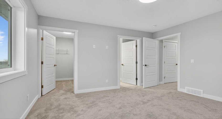 41 Southborough Lane, Cochrane, Alberta T4C 2S6, 3 Bedrooms Bedrooms, ,3 BathroomsBathrooms,Residential,For Sale,Southborough,A2274668