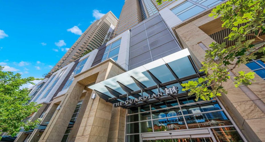 A true downtown icon — The Guardian’s twin towers are the tallest residential buildings in Calgary, defining city living with style and skyline views.