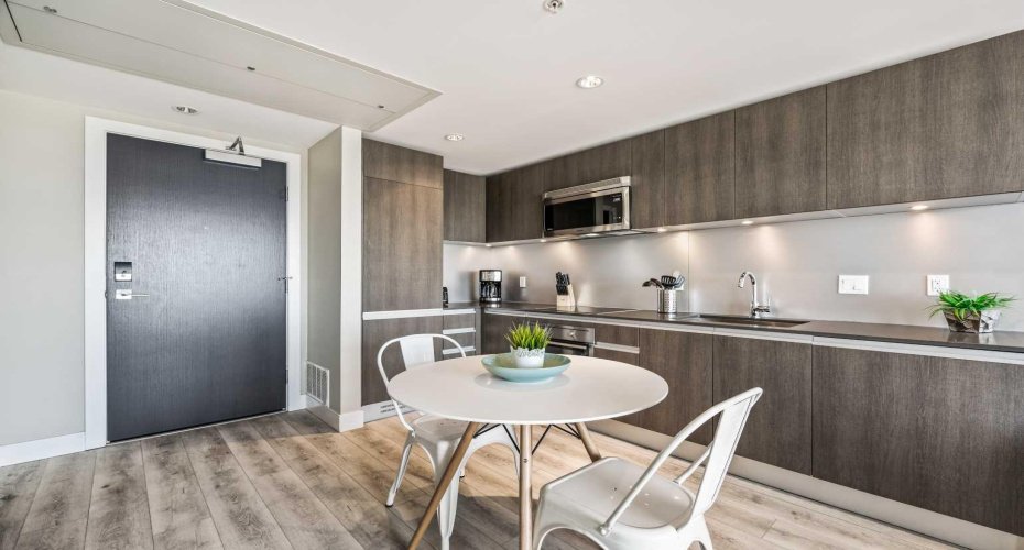 1188 3 Street, Calgary, Alberta T2G1H8, 1 Bedroom Bedrooms, ,1 BathroomBathrooms,Residential,For Sale,3,A2278333