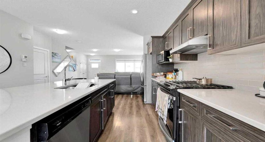 104 Dawson harbour Hill, Chestermere, Alberta T1X2A2, 5 Bedrooms Bedrooms, ,4 BathroomsBathrooms,Residential,For Sale,Dawson harbour,A2278358