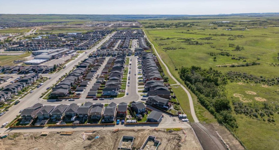 112 Fireside Crescent, Cochrane, Alberta T4C 2A3, 4 Bedrooms Bedrooms, ,4 BathroomsBathrooms,Residential,For Sale,Fireside,A2266771