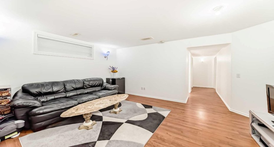 187 Taravista Street, Calgary, Alberta T3J 4S2, 4 Bedrooms Bedrooms, ,3 BathroomsBathrooms,Residential,For Sale,Taravista,A2276784