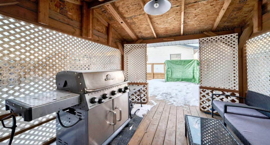 187 Taravista Street, Calgary, Alberta T3J 4S2, 4 Bedrooms Bedrooms, ,3 BathroomsBathrooms,Residential,For Sale,Taravista,A2276784