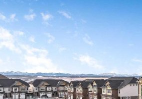 101 Sunset Drive, Cochrane, Alberta T4C0W7, 1 Bedroom Bedrooms, ,1 BathroomBathrooms,Residential,For Sale,Sunset,A2277503