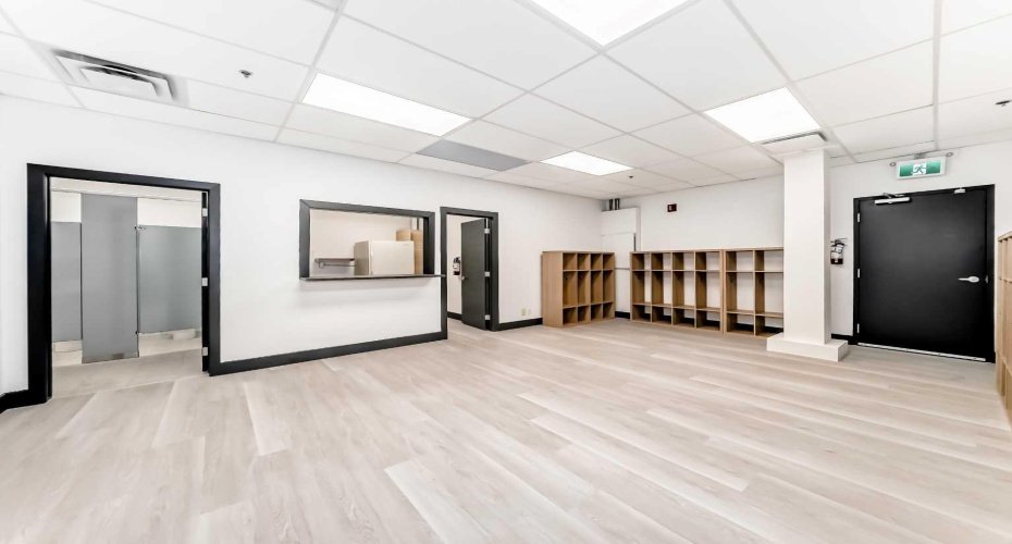 1015 Centre Street, Calgary, Alberta T2E 2P8, ,Commercial,For Sale,Centre,A2277781