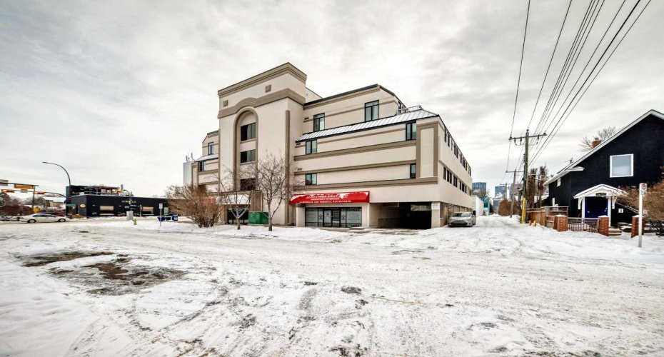 1015 Centre Street, Calgary, Alberta T2E 2P8, ,Commercial,For Sale,Centre,A2277781
